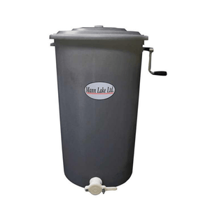 Mann Lake HH130 Plastic Two Frame Honey Extractor