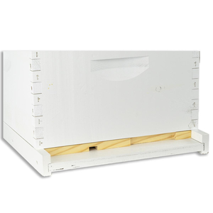 Side front view of mann lake Assembled Deep Hive Kit with Plastic Wax Coated Foundation Assembled Frames