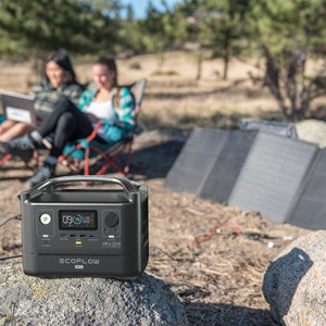 EcoFlow RIVER MAX PORTABLE POWER STATION + 2x 110W SOLAR PANEL