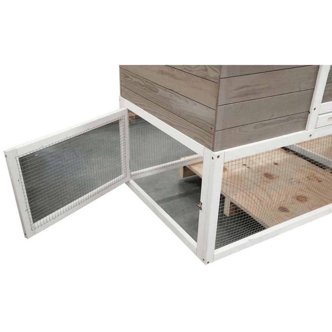 Hen House - Stromberg&#39;s Chicken Coop with Run run entrance