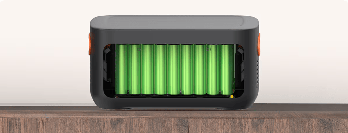 Jackery Battery Pack 2000 Plus battery view