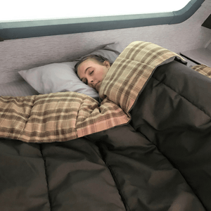 Kodiak Canvas - Camping Quilt Queen Sized