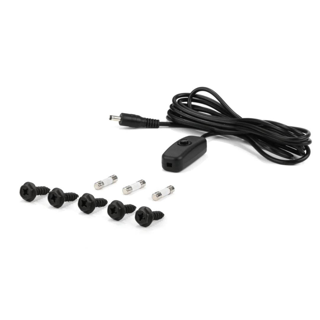 Lion Energy - Savanna IV 2,000W - cable and mounting