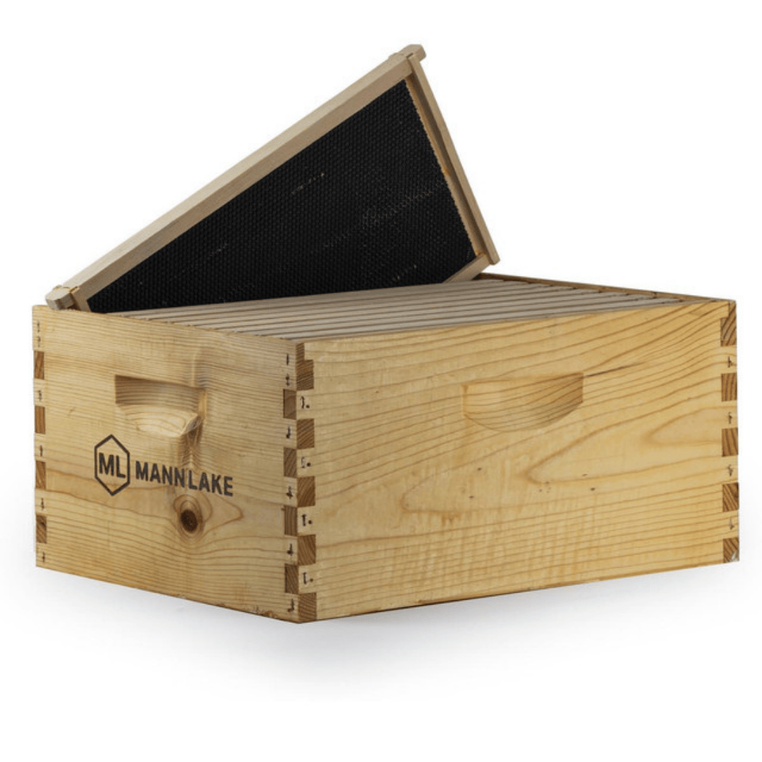 Mann Lake WP190 9 5/8&quot; Wax Dipped 10 Frame Bee Hive Body Kit