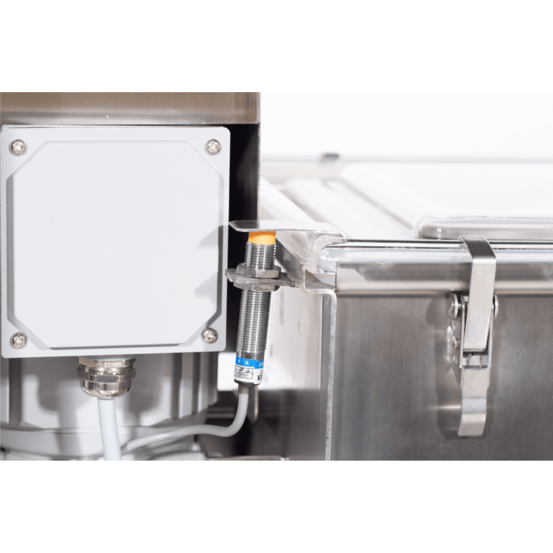 Milky Day Electric Butter Churn FJ32 with wheels and tilting mechanism control attachment closeup