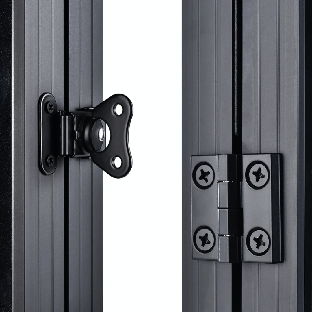 Picture of Rich Solar - 100 Watt 12V Portable Solar Panel Briefcase Latces