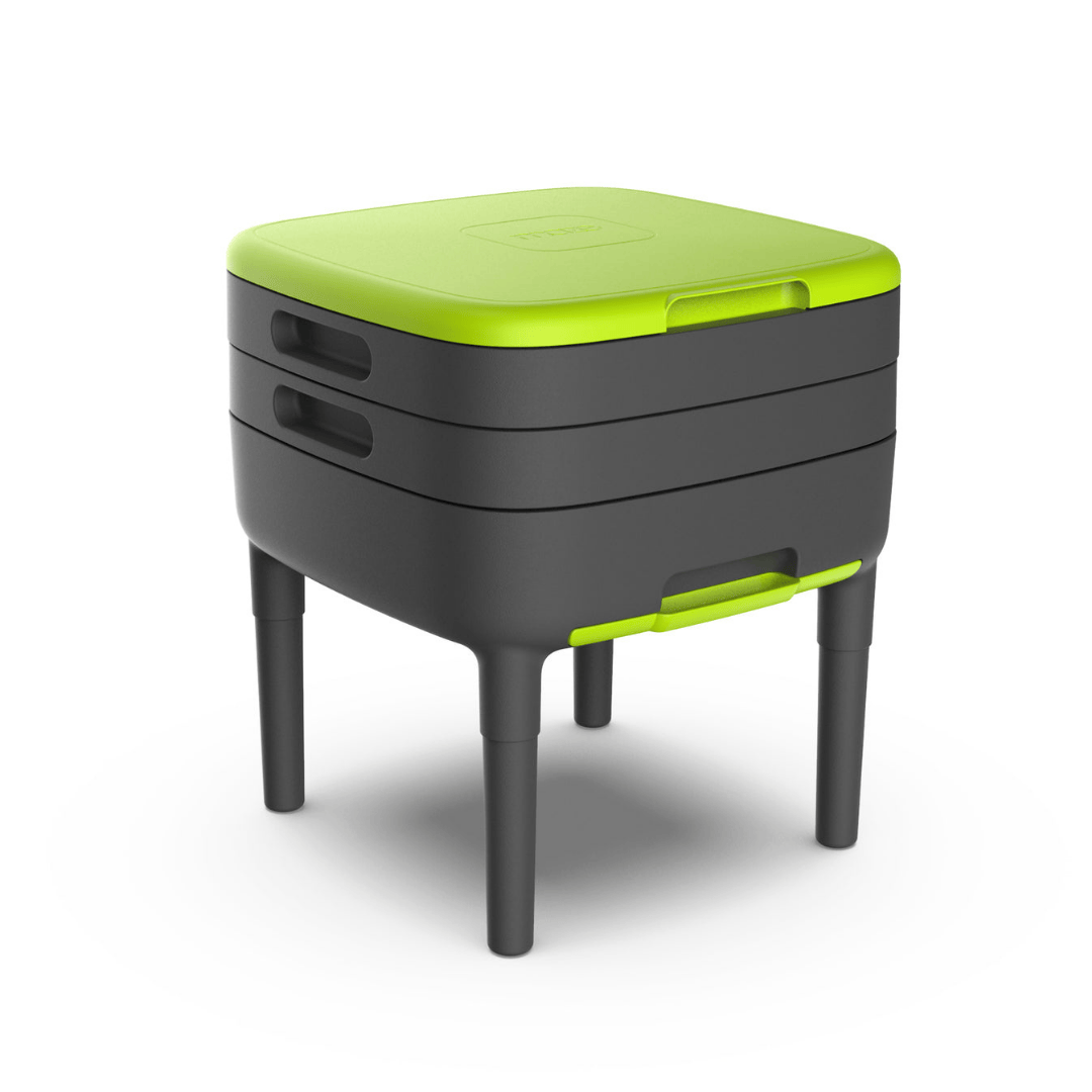 Riverstone Maze Worm Farm Two Trays with plastic legs