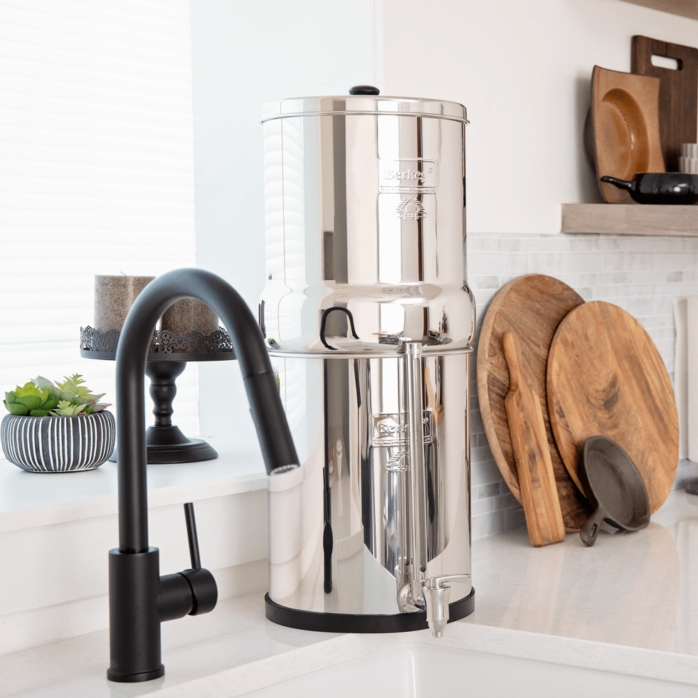 Royal Berkey® 3.25 GAL With 2 or 4 Black Elements With Berkey Water View™ Spigot