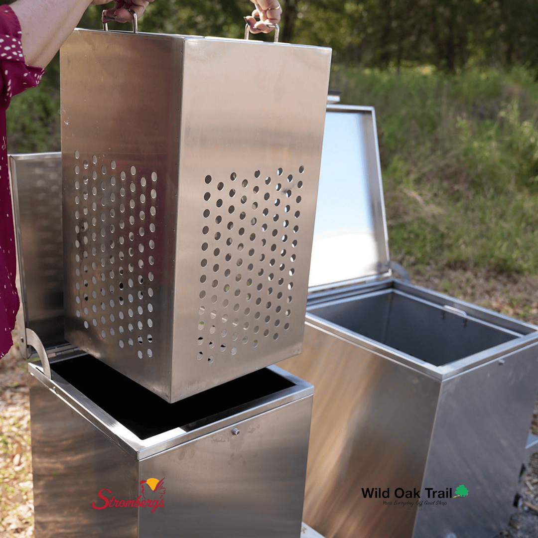 Stromberg&#39;s Electric Chicken Scalder inner basket being lifted