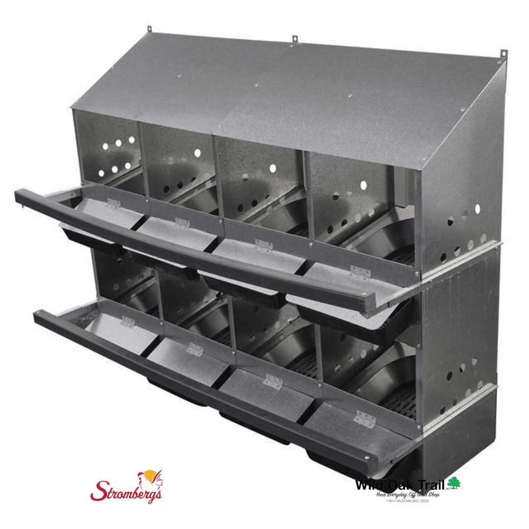 Stromberg&#39;s Roll Away Nest Box Slightly Angled View