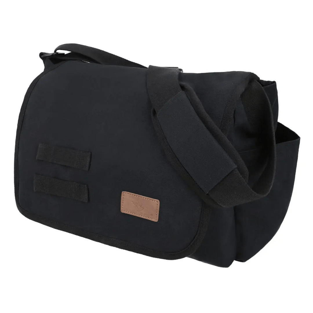 White Duck Outdoors Filios Messenger Bag Black