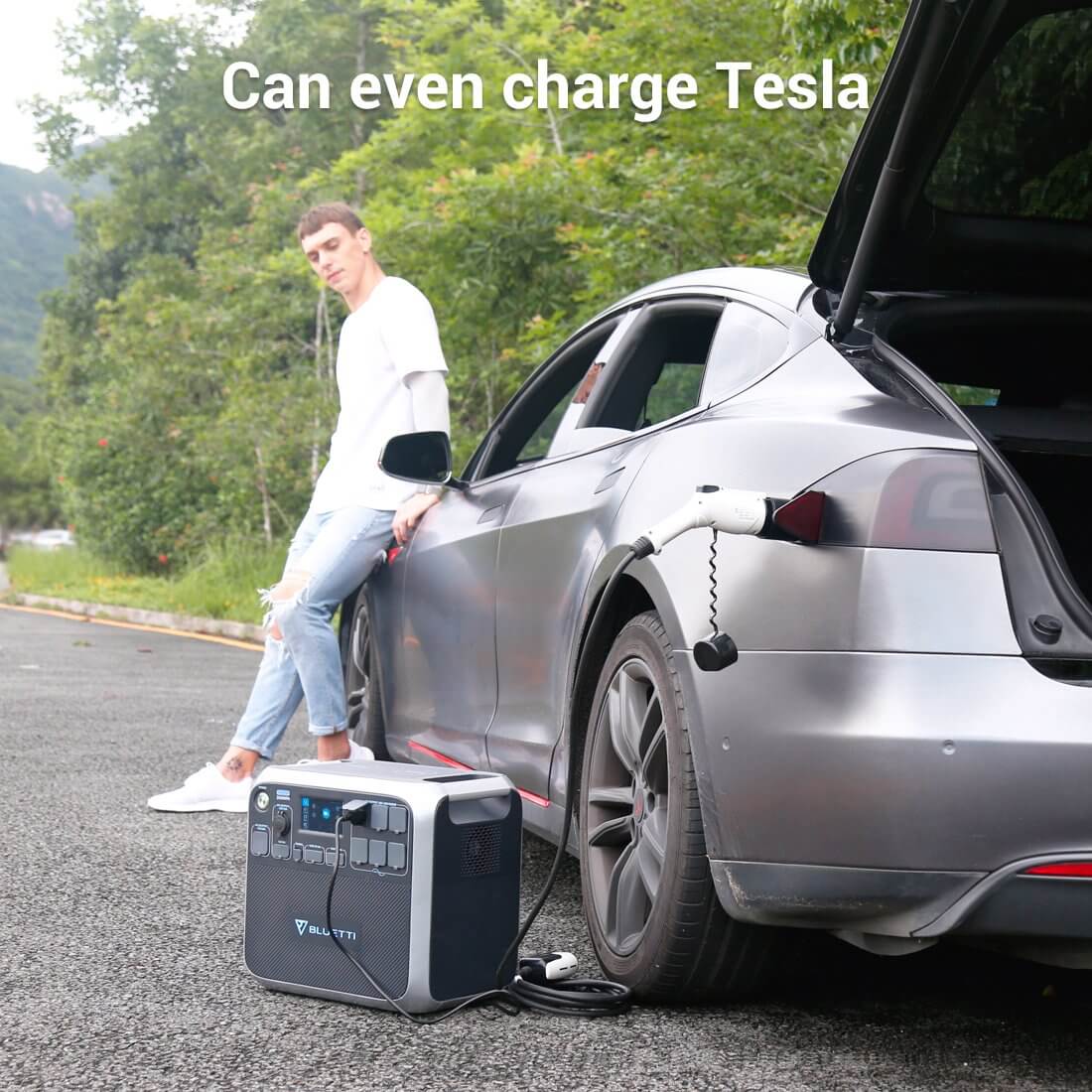 Bluetti - AC200P 2000Wh/2000W Portable Power Station