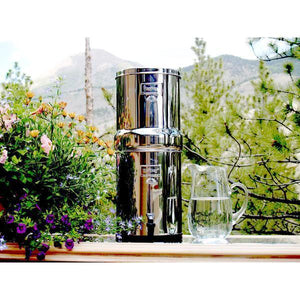 Picture of a Royal BERKEY® Water Filter 3.25 GALLONS beside a pitcher - Water Filtration